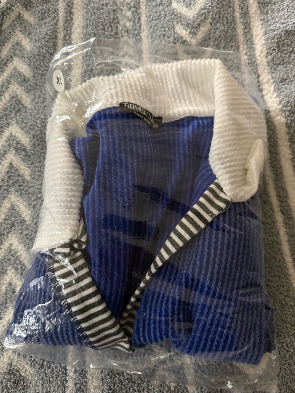HEIMISH USA Blue Knit V-neck Sweater with White Collar and Blue Stripes 1X - Picture 7 of 9